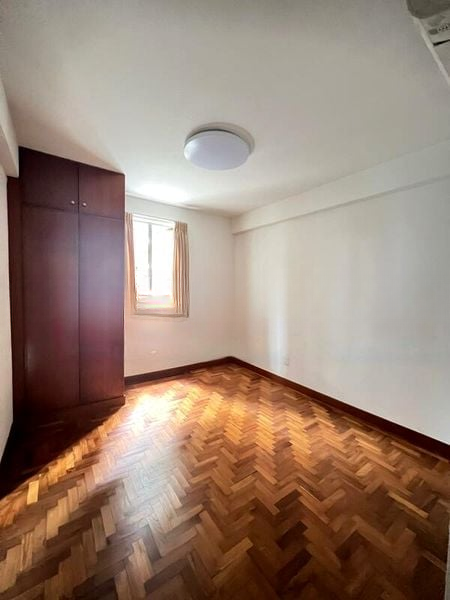 CAVENAGH LODGE 10