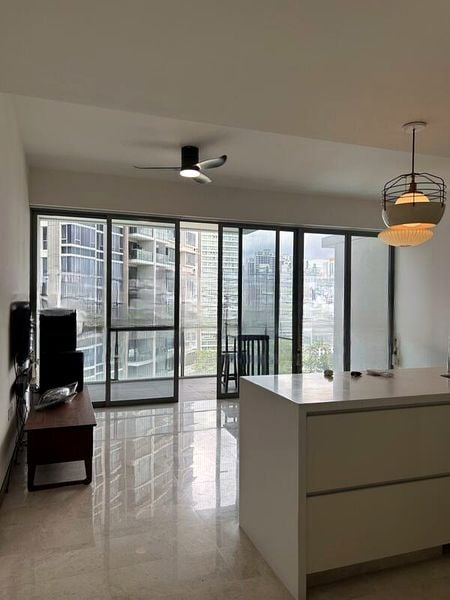VISTA RESIDENCES 5