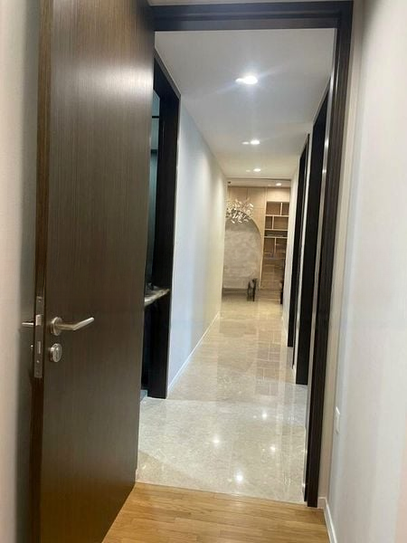 AVENUE SOUTH RESIDENCE 5