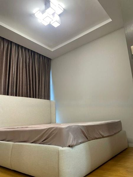 AVENUE SOUTH RESIDENCE 8