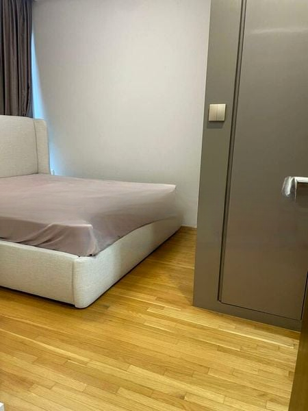 AVENUE SOUTH RESIDENCE 7