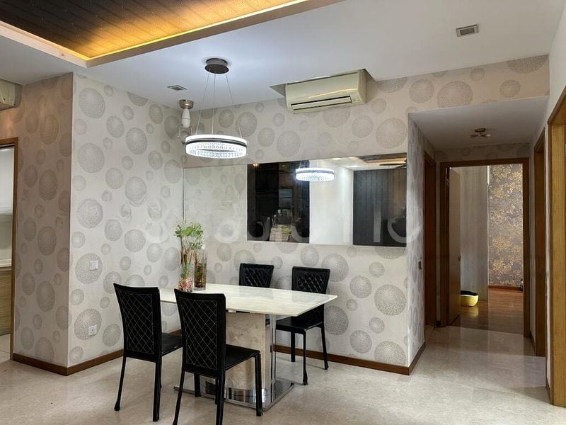 CLOVER BY THE PARK 7