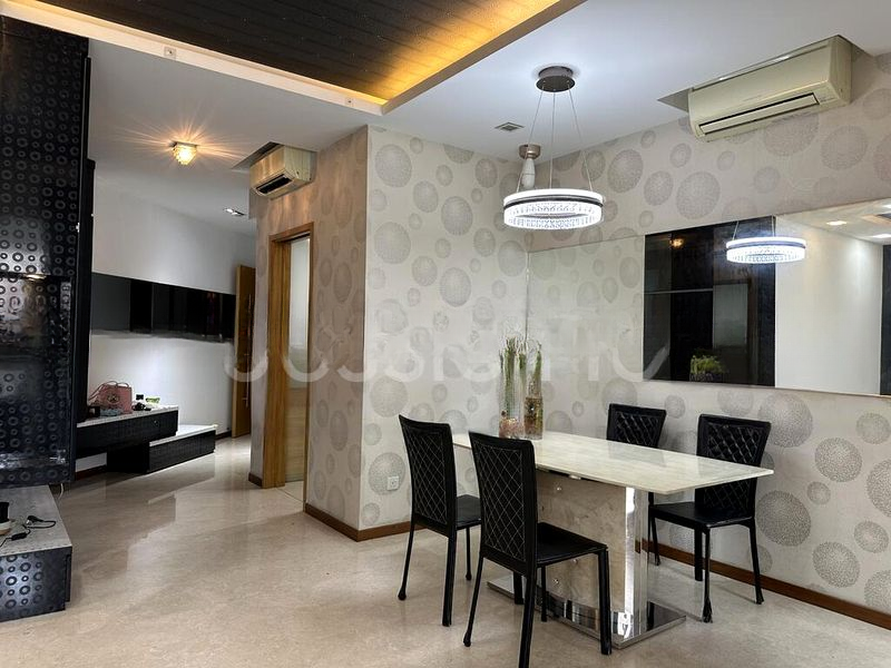 CLOVER BY THE PARK 8