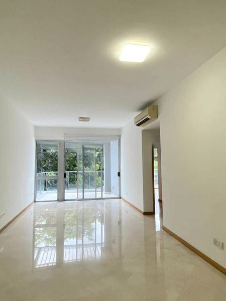 8 @ MOUNT SOPHIA 2