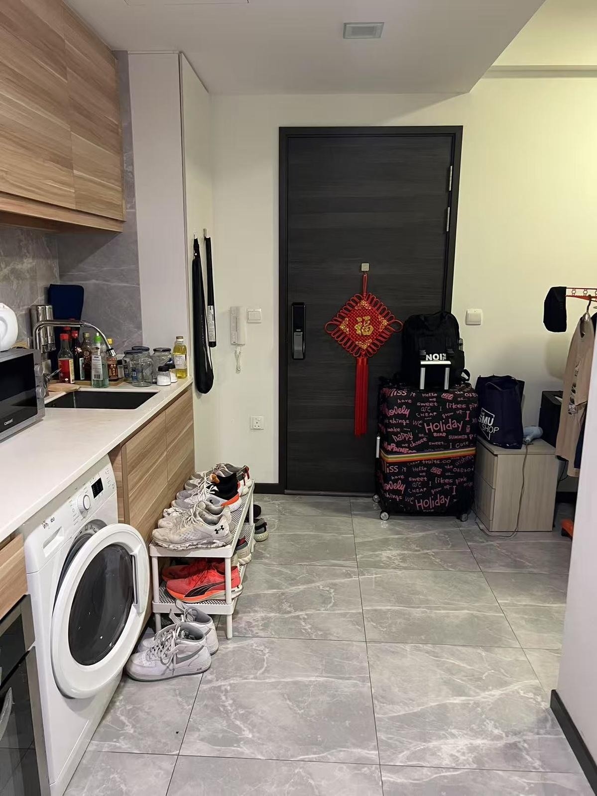 THE POIZ RESIDENCES 15