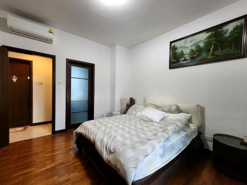 PALM HAVEN 9