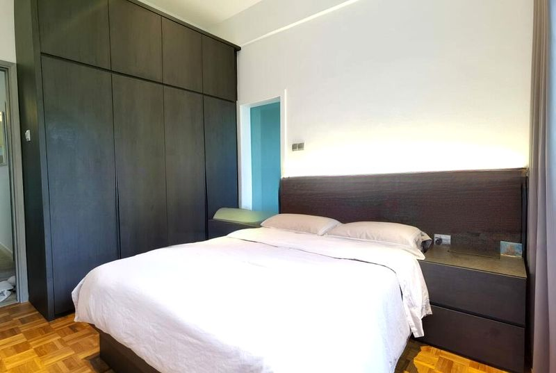 ST MARTIN'S APARTMENT 7