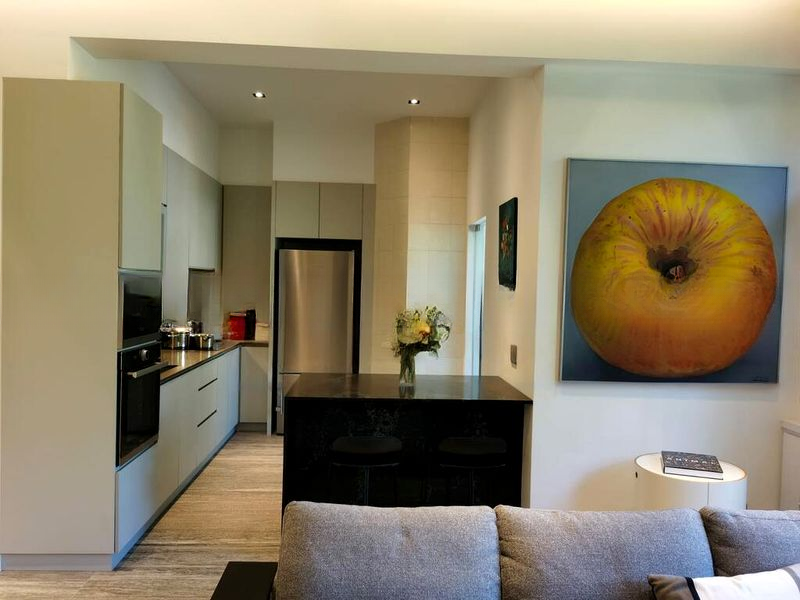ST MARTIN'S APARTMENT 9