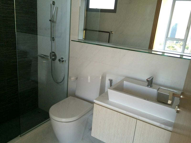 VISTA RESIDENCES 1