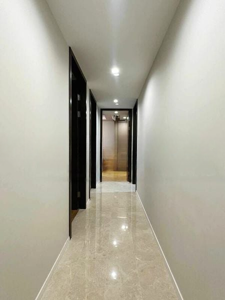 AVENUE SOUTH RESIDENCE 8