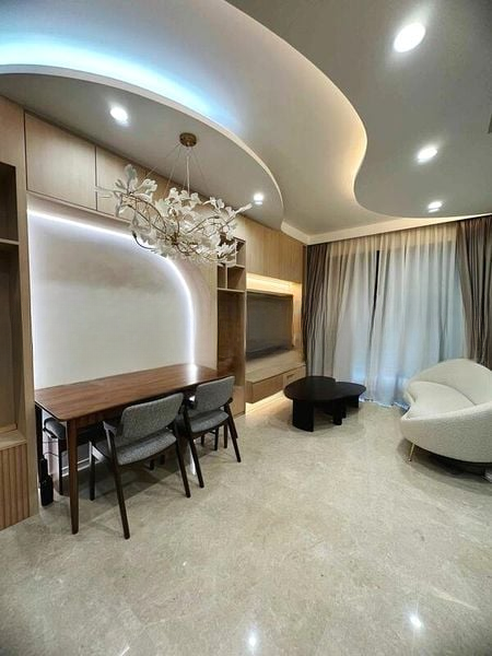 AVENUE SOUTH RESIDENCE 13