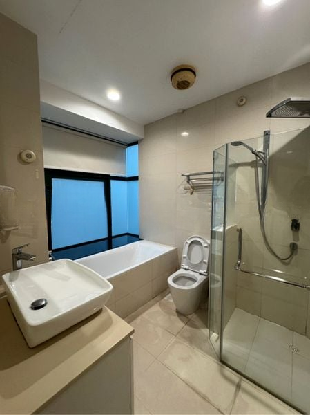 RIVERIA GARDENS 12