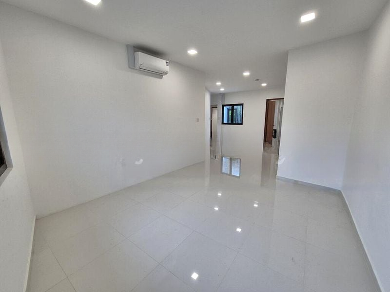 SERANGOON GARDEN ESTATE 11