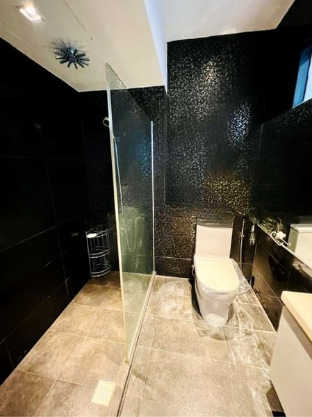 LOYANG TOWNHOUSES 9