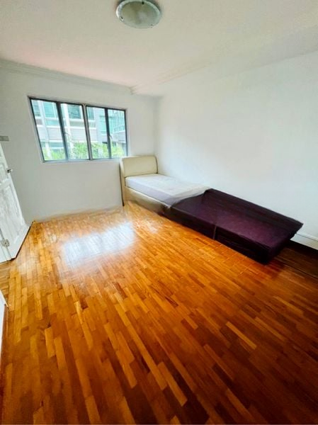 LOYANG TOWNHOUSES 3