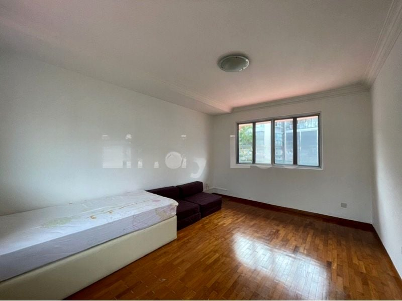 LOYANG TOWNHOUSES 12