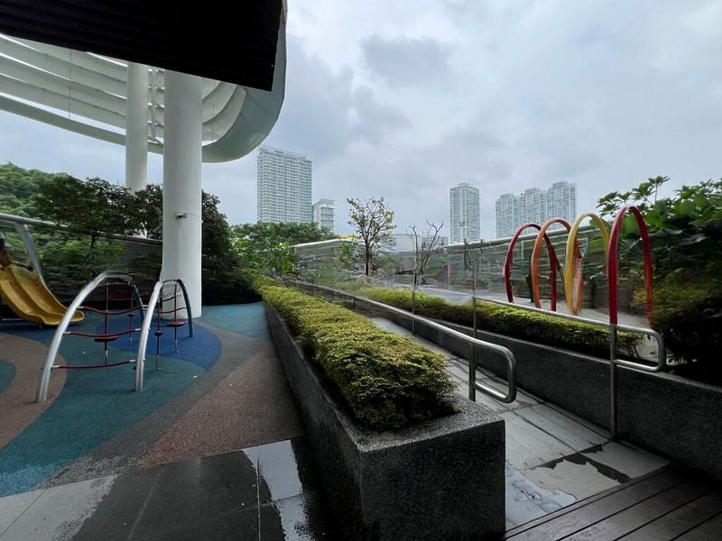 KALLANG RIVERSIDE 5