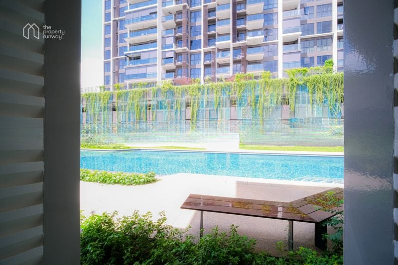 AVENUE SOUTH RESIDENCE 12