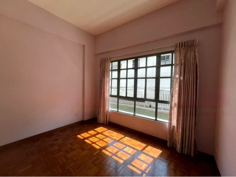 GOLD COAST CONDOMINIUM 5