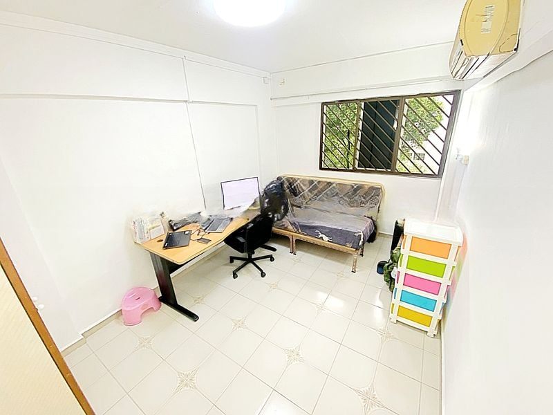 BT BATOK WEST AVE 6 7