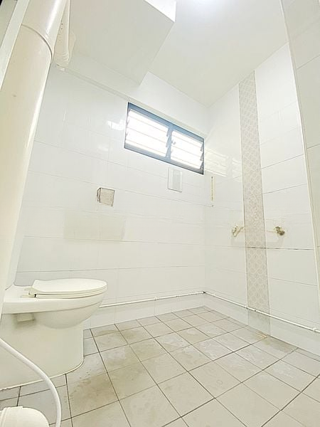 BT BATOK WEST AVE 6 13