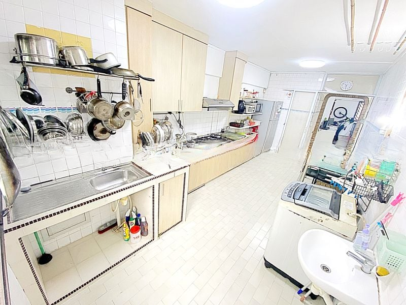 BT BATOK WEST AVE 6 14