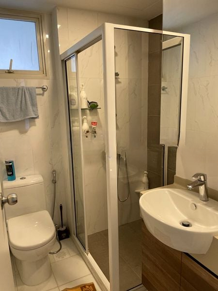 BLOSSOMS @ WOODLEIGH 9