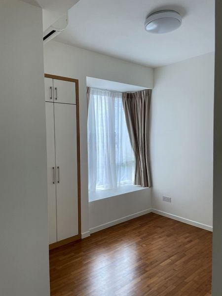 BLOSSOMS @ WOODLEIGH 7