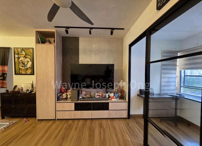 CENTRAL GREEN CONDOMINIUM 13