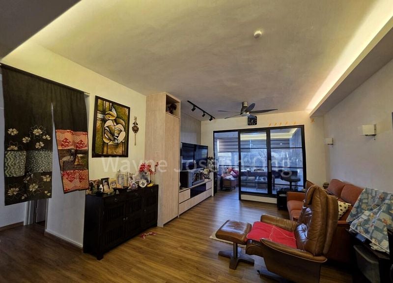 CENTRAL GREEN CONDOMINIUM 14