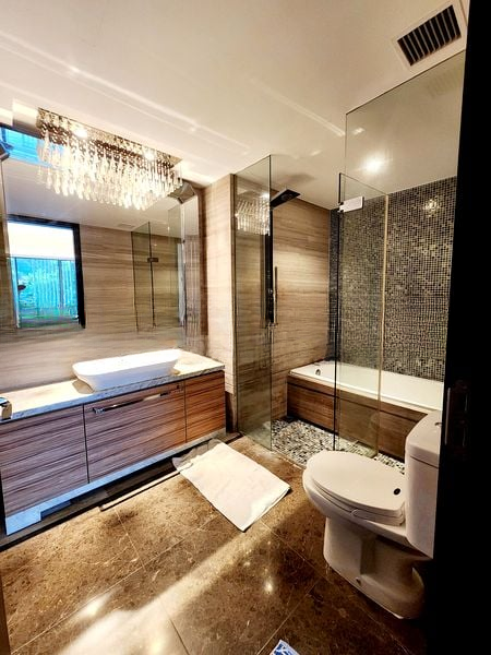 THOMSON GRAND 8