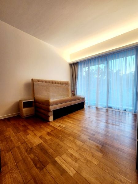 THOMSON GRAND 11