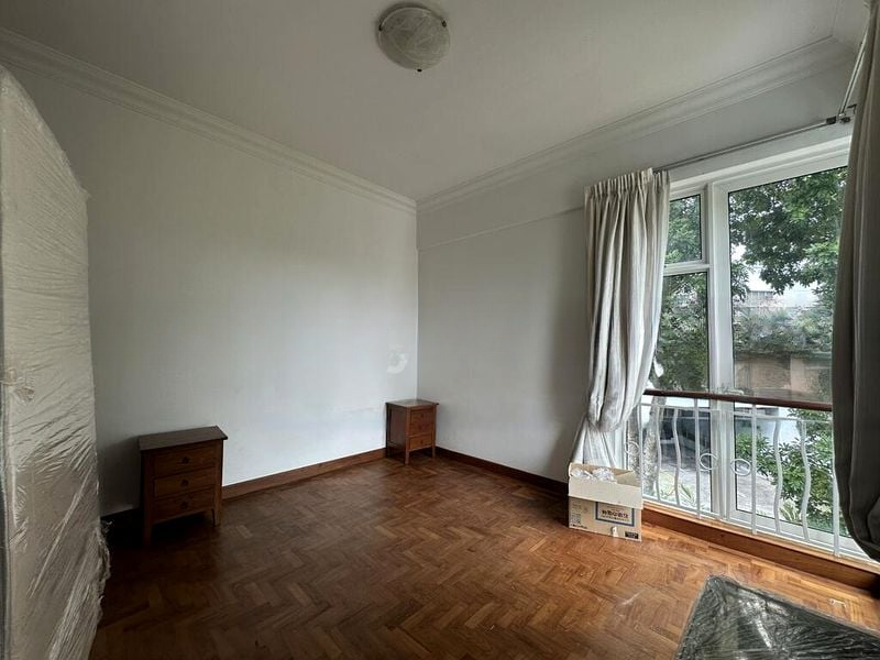 ROYAL PALM MANSIONS 8