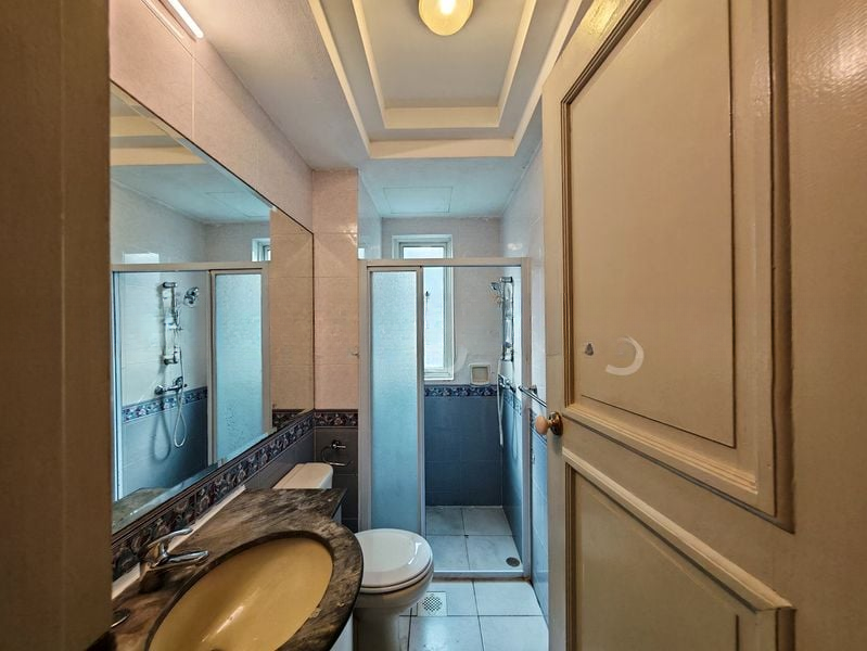 ROYAL PALM MANSIONS 14