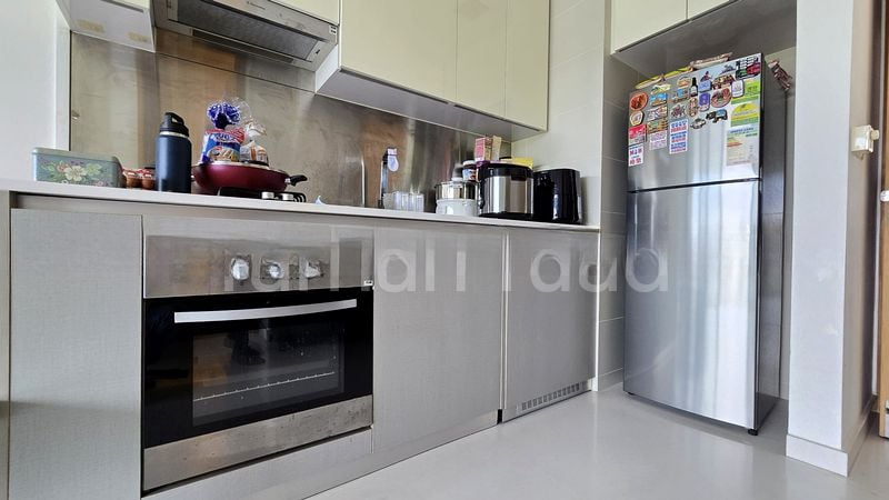 HEDGES PARK CONDOMINIUM 2