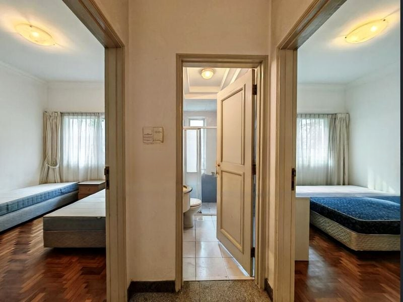 ROYAL PALM MANSIONS 3