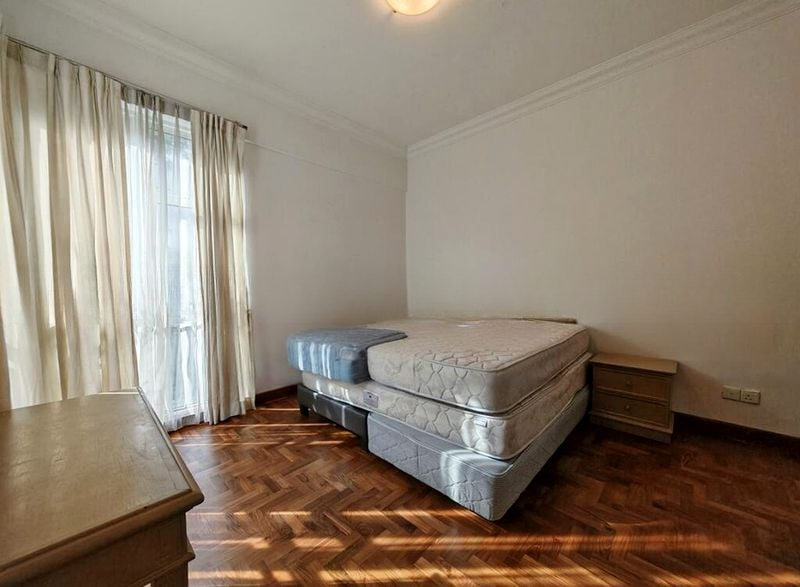 ROYAL PALM MANSIONS 8