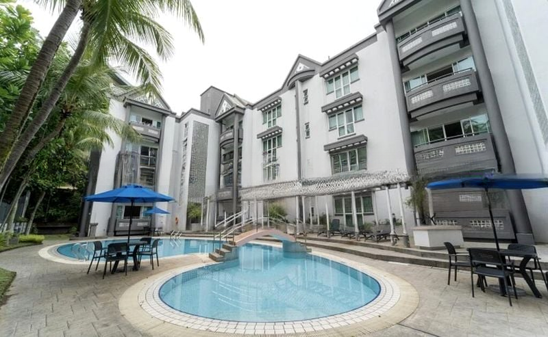 ROYAL PALM MANSIONS 15