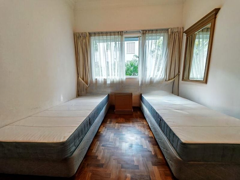 ROYAL PALM MANSIONS 7