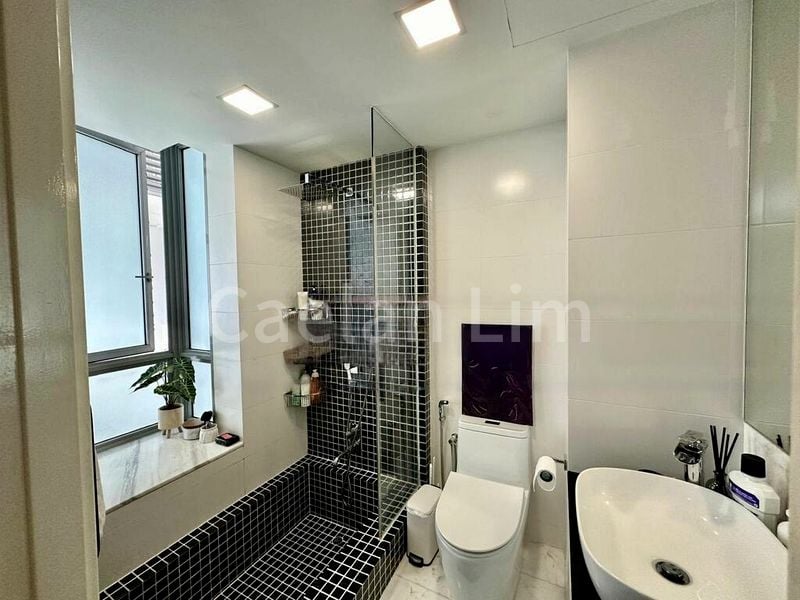 FERRARIA PARK CONDOMINIUM 11