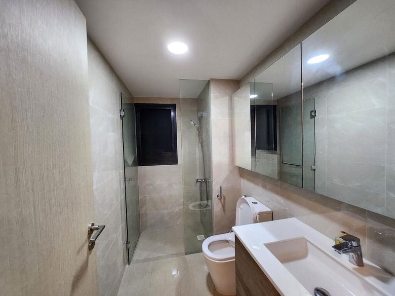 TREASURE AT TAMPINES 2