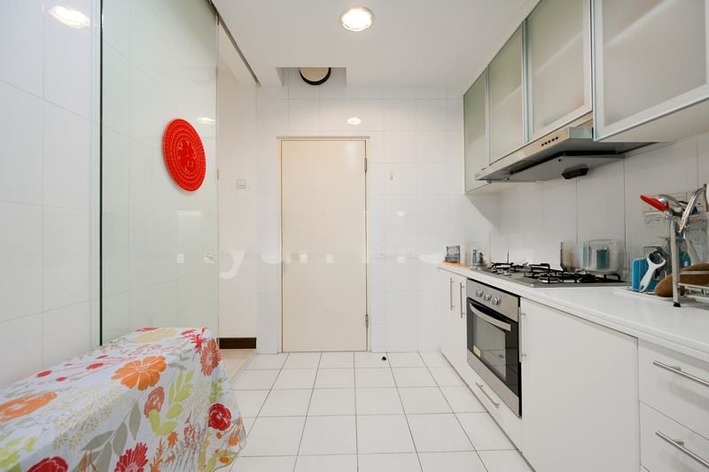 WATERMARK ROBERTSON QUAY 7