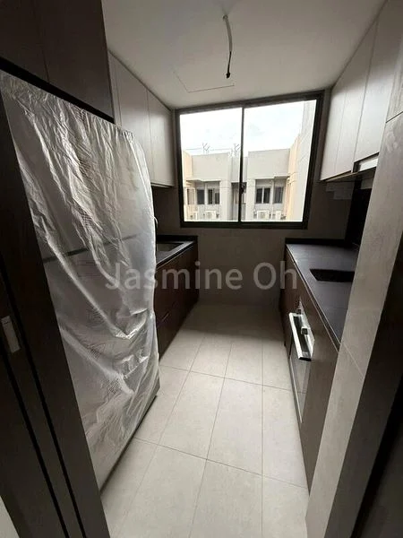 THE WATERGARDENS AT CANBERRA 4