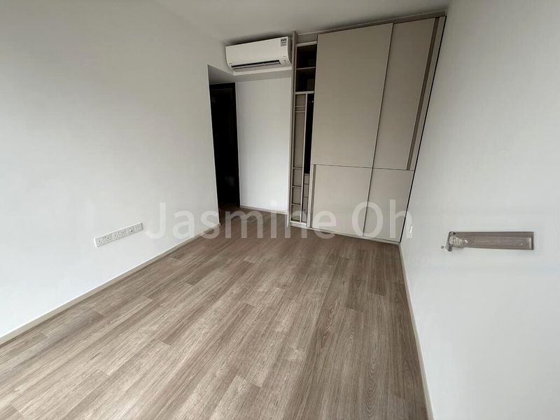 THE WATERGARDENS AT CANBERRA 9