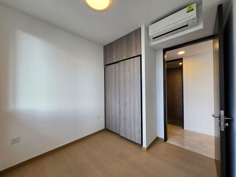 IRWELL HILL RESIDENCES 12