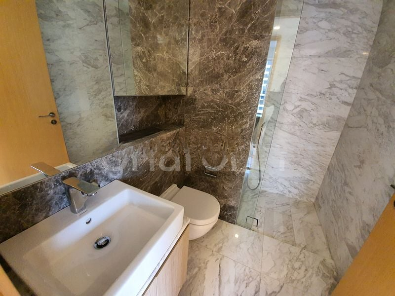 THE PEAK @ CAIRNHILL II 4