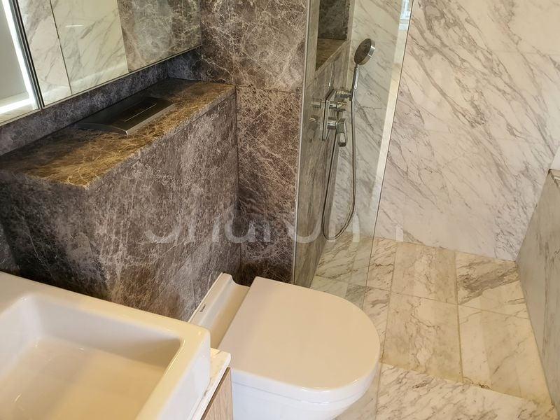 THE PEAK @ CAIRNHILL II 13