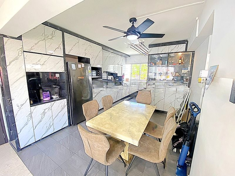 JURONG WEST ST 81 15