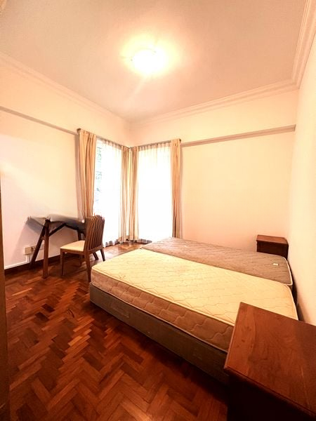 ROYAL PALM MANSIONS 10