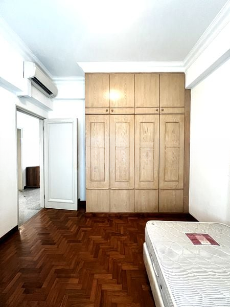 ROYAL PALM MANSIONS 5